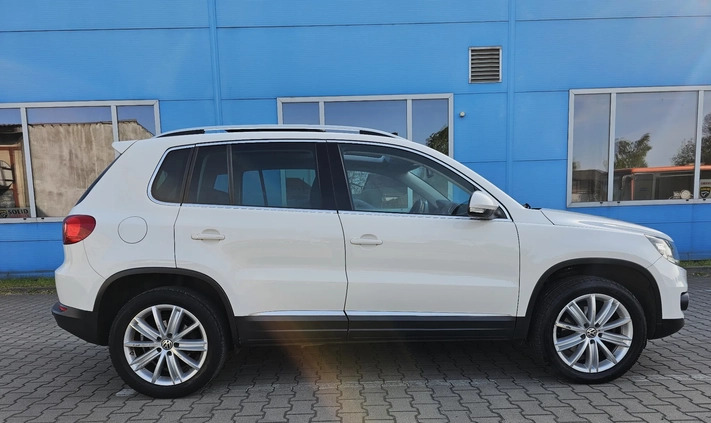 Volkswagen Tiguan cena 49999 przebieg: 210000, rok produkcji 2012 z Ostrów Mazowiecka małe 466